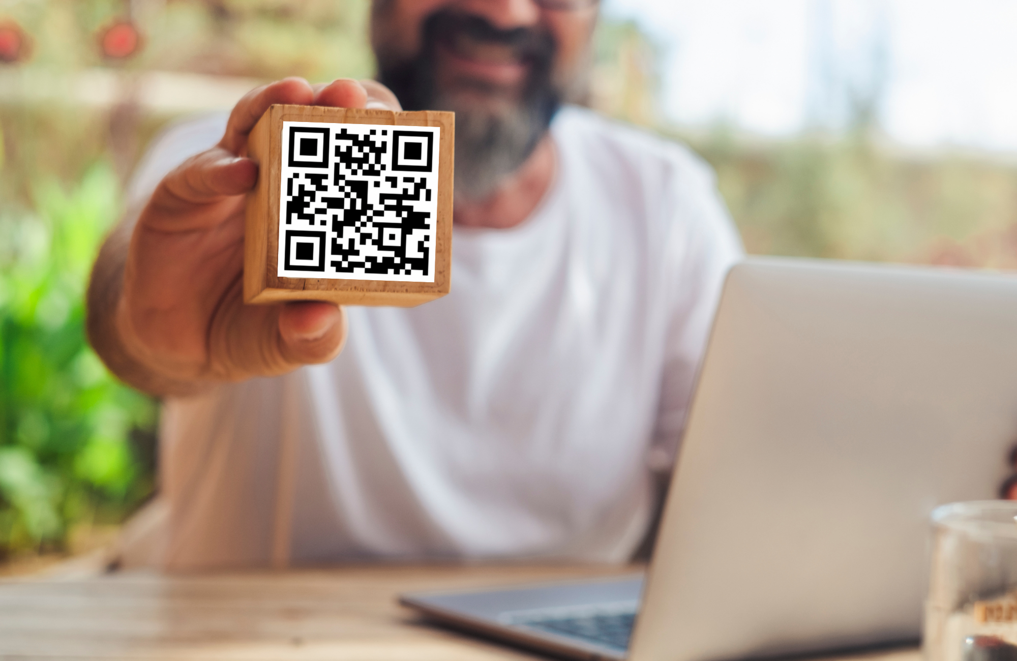 how to use QR codes