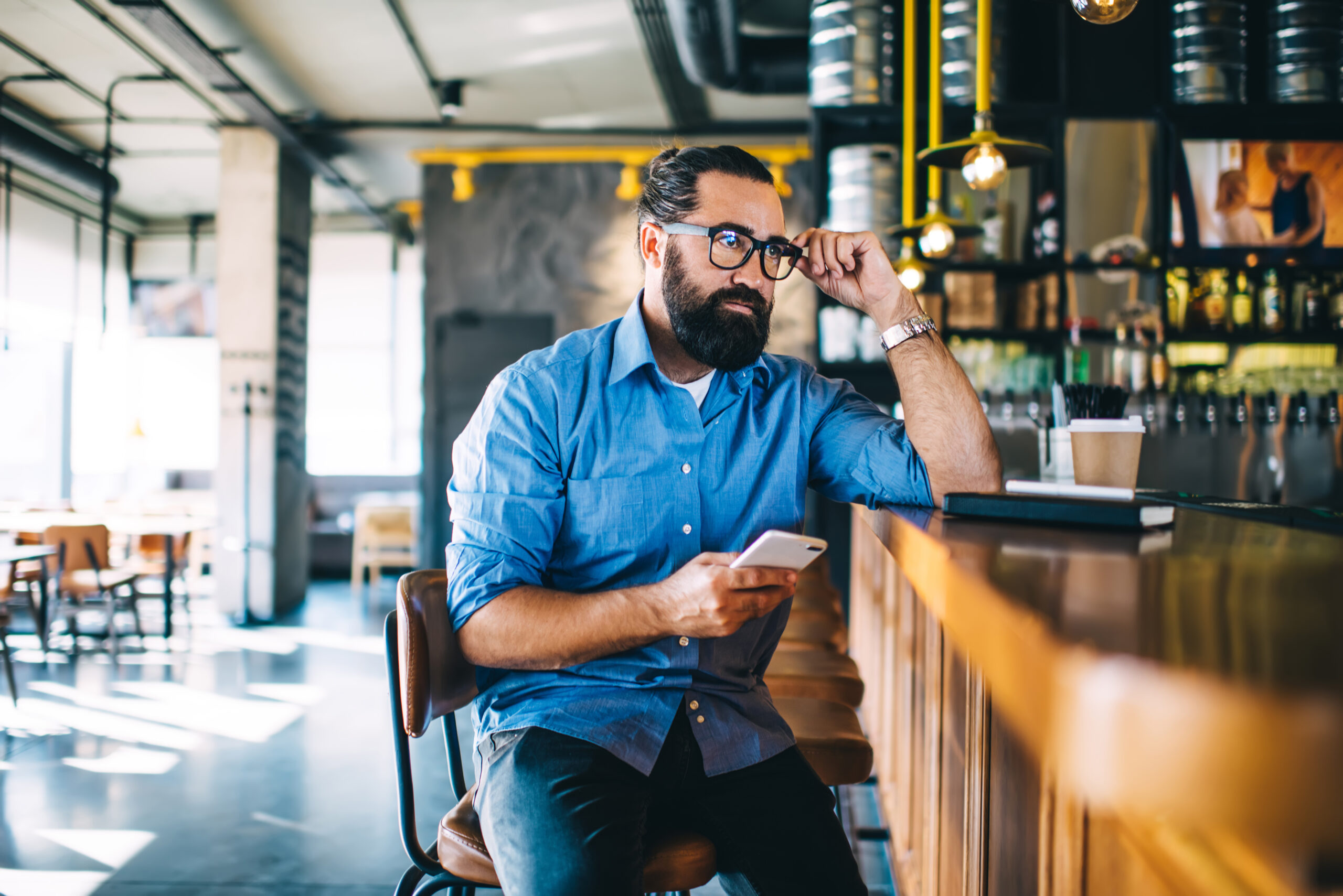 What Are SMS Quiet Hours? A Complete Guide for Small Businesses